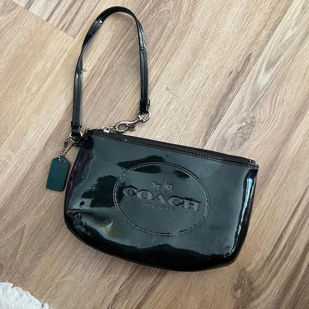 Y2K Coach Soho Wristlet Signature "C" monogram